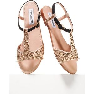 Steve Madden Embellished Sandals 👡